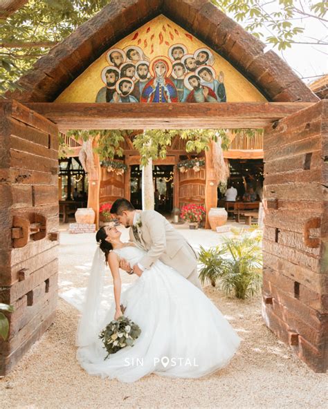 El Santuario de la Virgen María Desatadora de Nudos en。